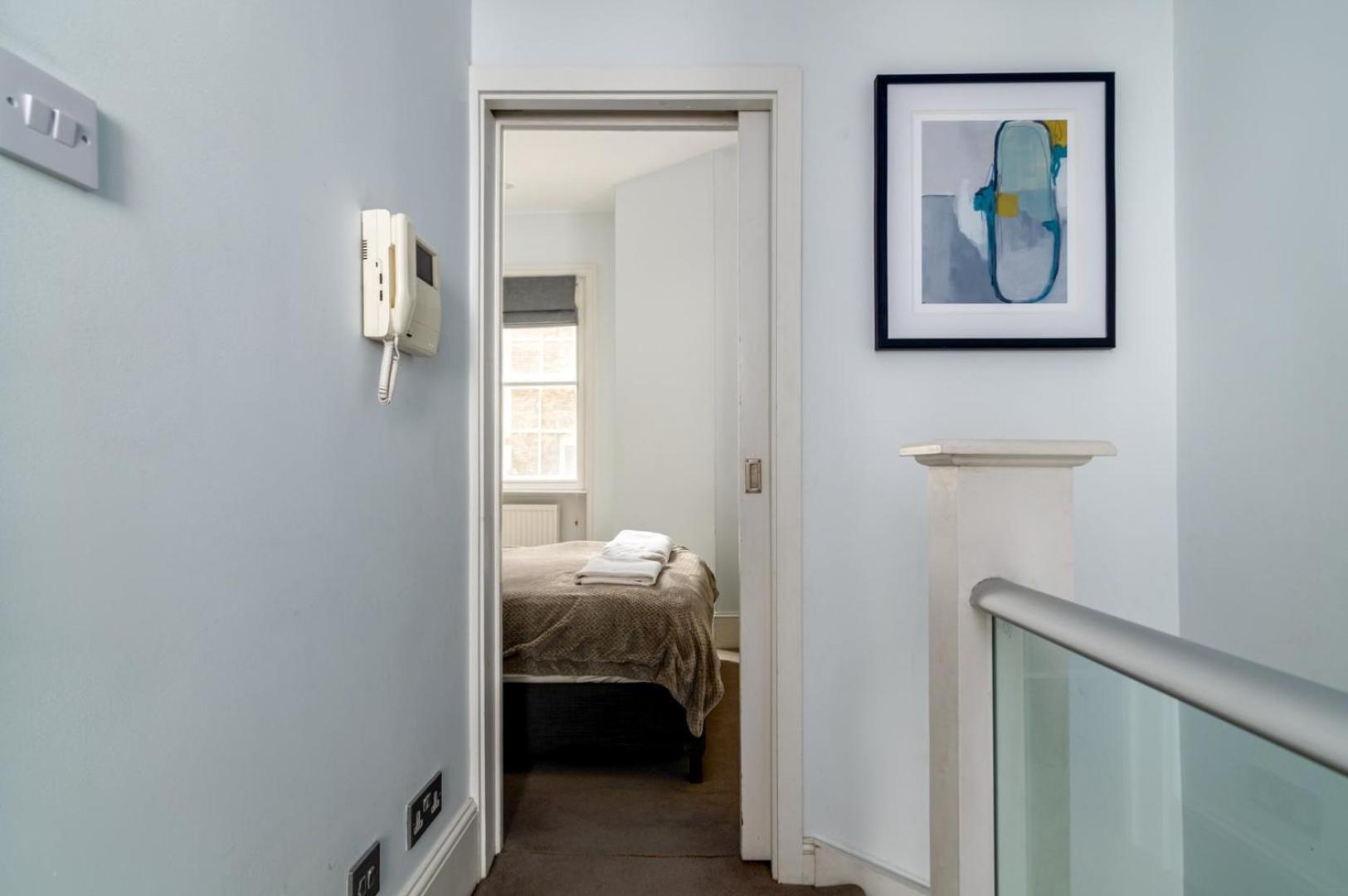 Guestready - Stunning Covent Garden 2br Duplex Londra